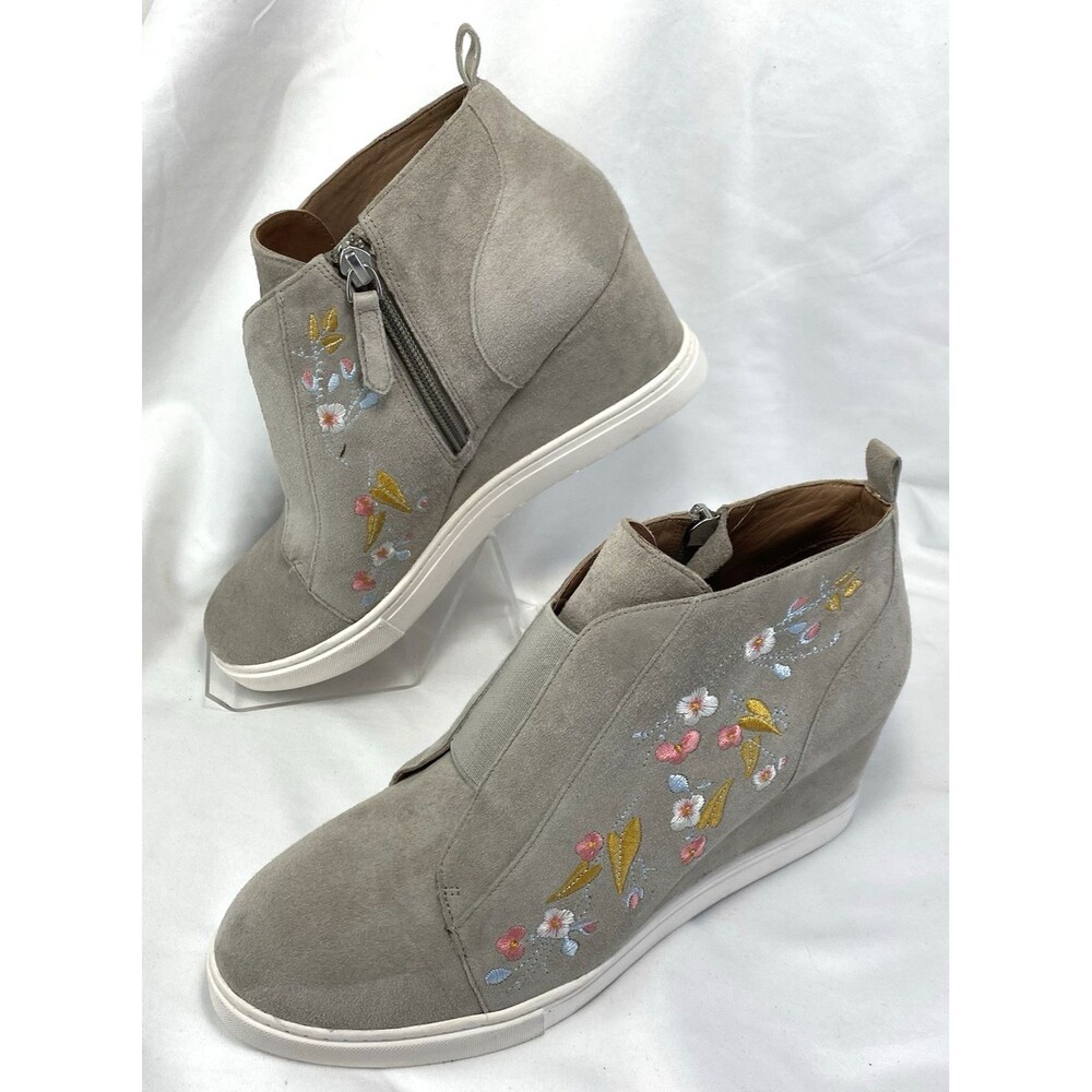Linea Paolo Women's Sneaker Bootie Size 8.5M Embroidered Suede Hidden Wedge Heel